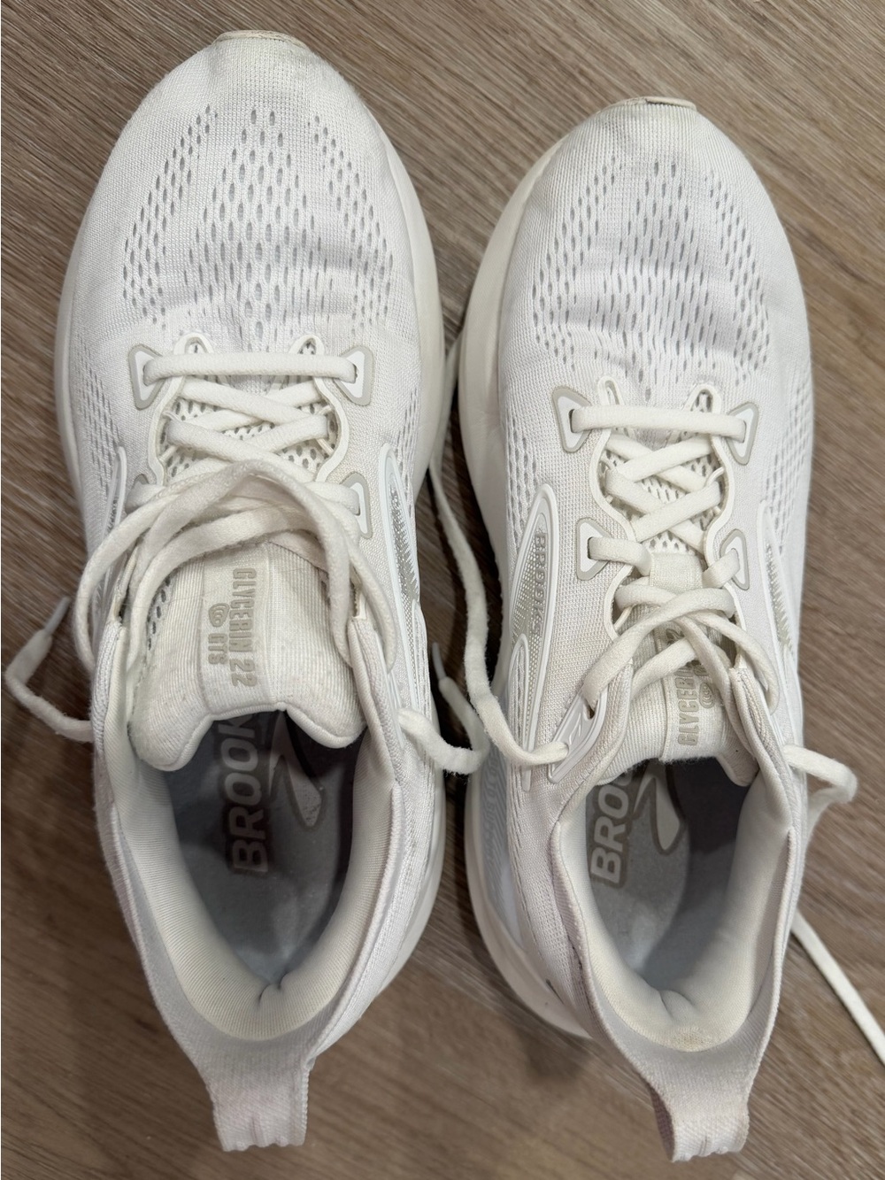 Brooks Glycerin 22 Women’s 8.5